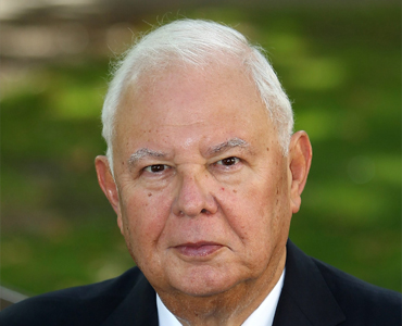 Sir Stuart Lipton  